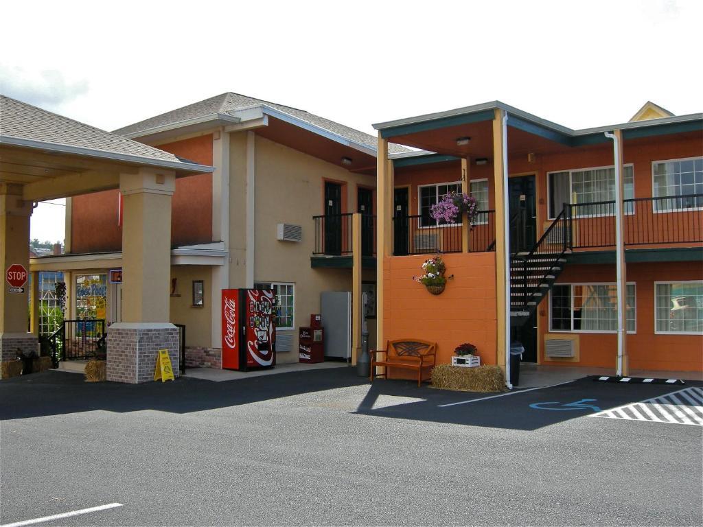 Americas Best Value Inn - Пендлтон Экстерьер фото