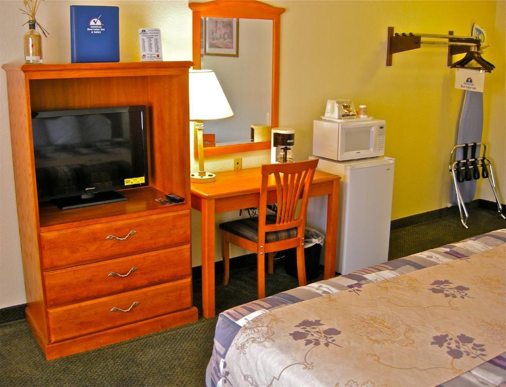 Americas Best Value Inn - Пендлтон Экстерьер фото